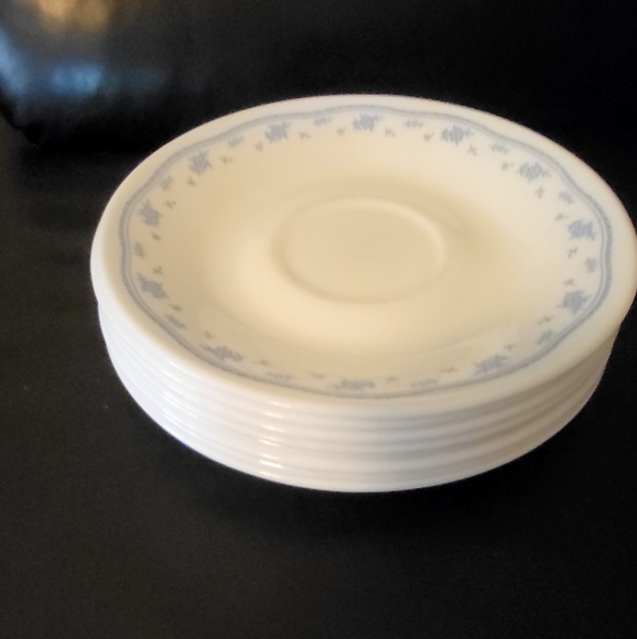 Corningware Dining Corning Corelle Set Of 8 Saucers Livingware